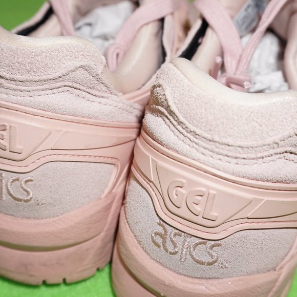 ASICS - Picture 4 of 4